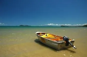 ****  Hibiscus Lodge Bed & Breakfast Wongaling Beach Australia